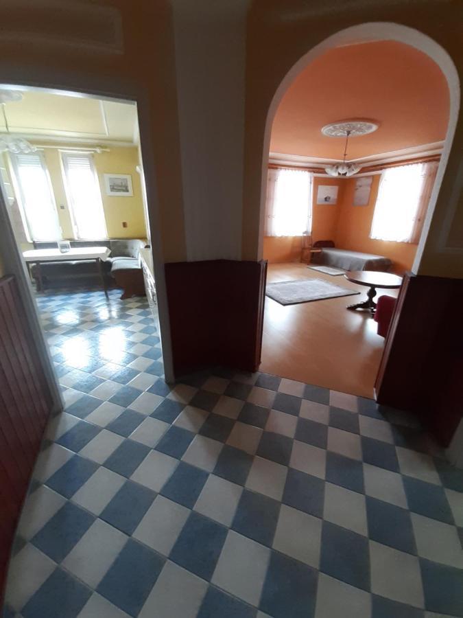 Gabor Pal 1 Apartman 1 Szoba Dunafoldvar Ngoại thất bức ảnh